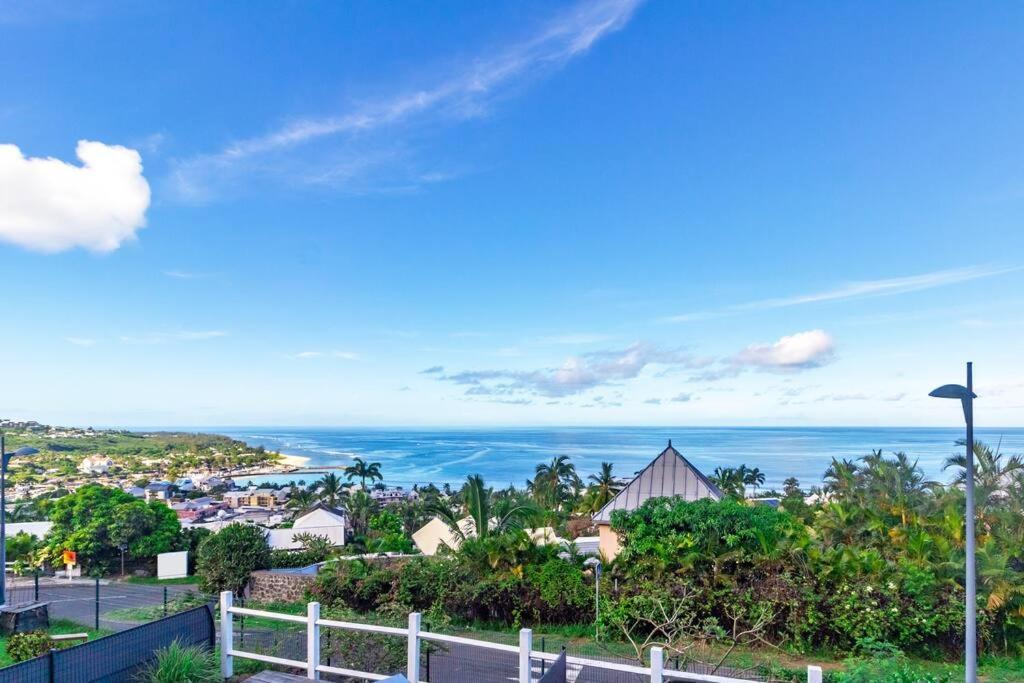 Oceanides - Studio Renove Avec Magnifique Vue Mer - Saint-Gilles-Les-Bains Zewnętrze zdjęcie