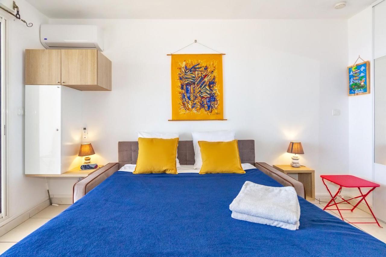 Oceanides - Studio Renove Avec Magnifique Vue Mer - Saint-Gilles-Les-Bains Zewnętrze zdjęcie